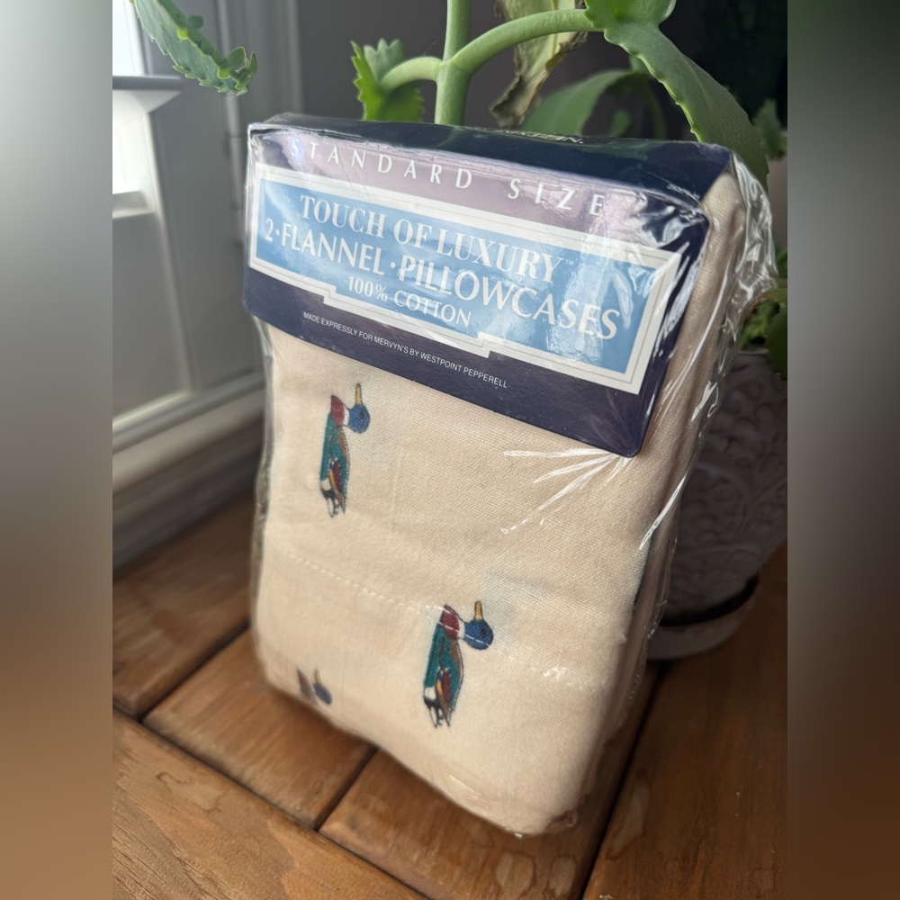 Vintage‎ Mervyn’s Flannel Pillowcases Standard Size Ducks Print NIP